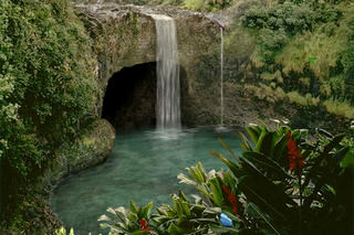 اسکرین سیور آبشار Living Waterfalls